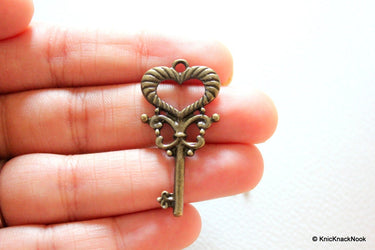 5 x Zinc Alloy Bronze Tone Key Pendants / Charms